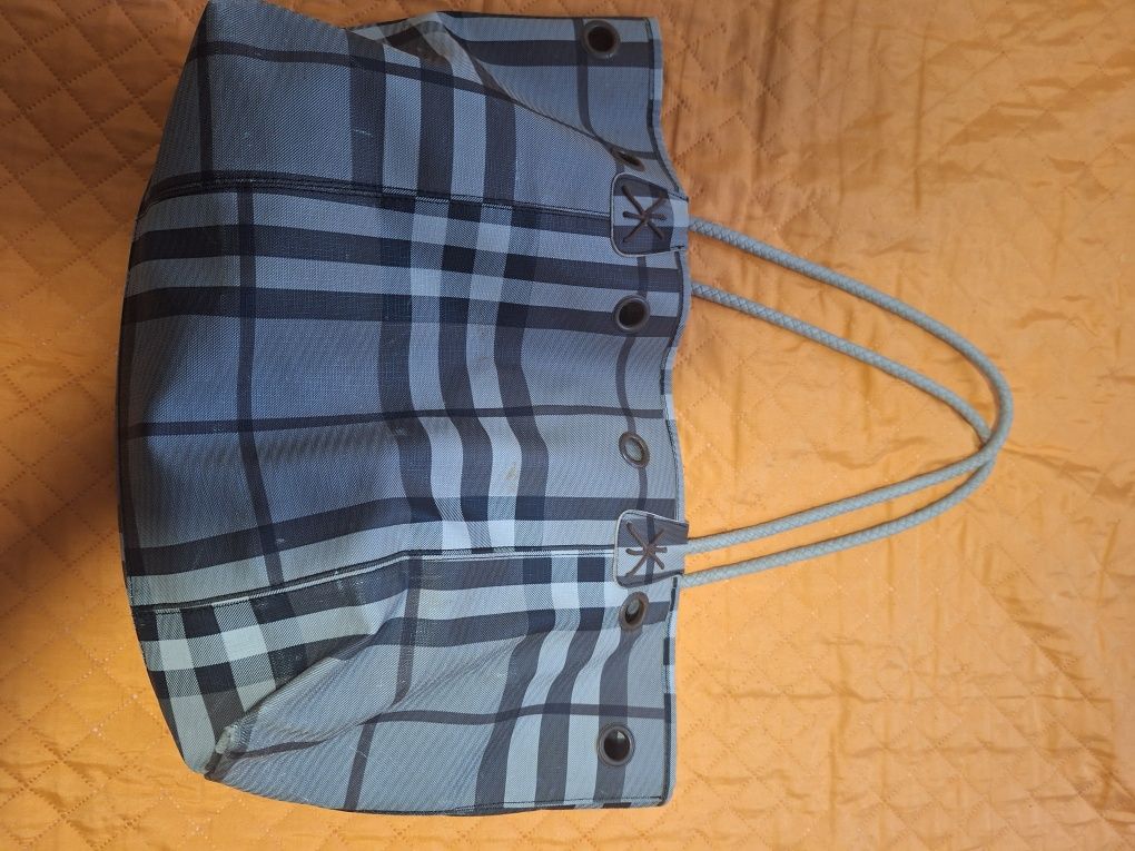 Geanta Burberry damă