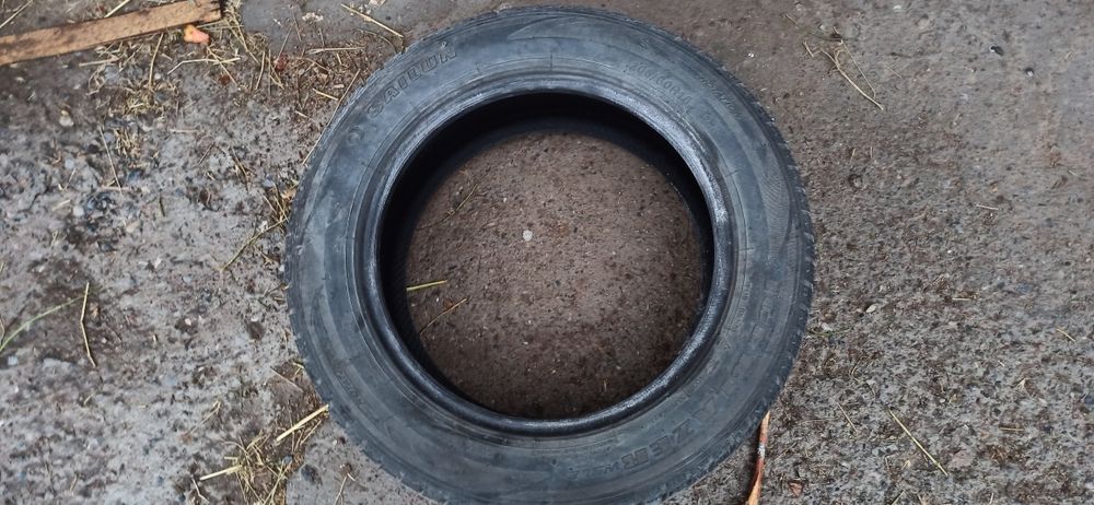 Продается б/у шины в хорошем состоянии