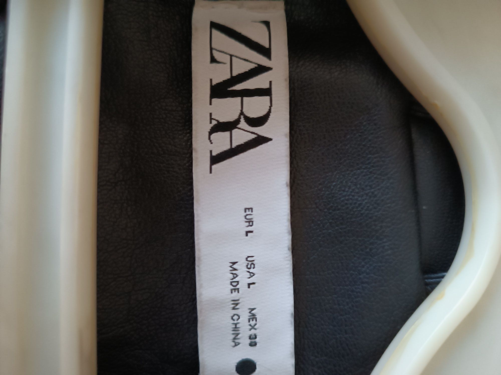 Актуални  Връхни ризи ZARA, Adidas,H&M