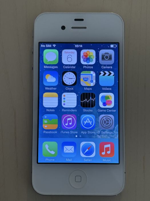 Apple Iphone 4 32GB Alb