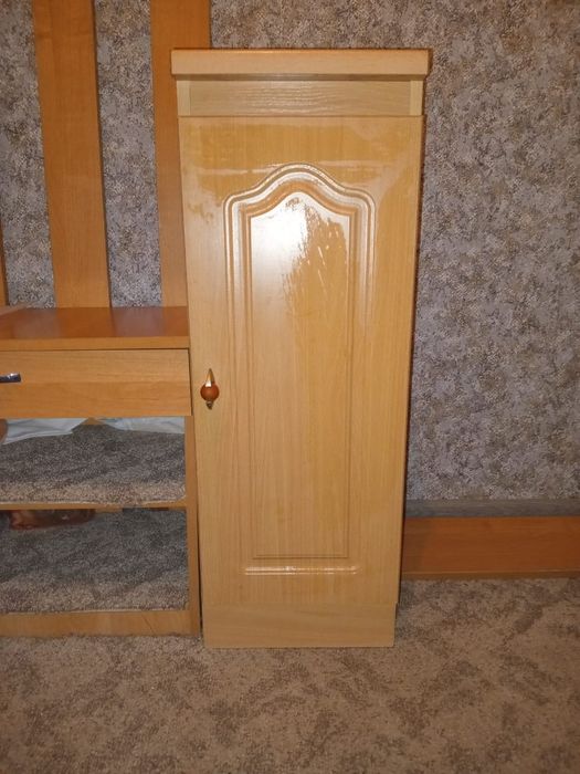 Продам тумбочку в отличном состоянии б/у.