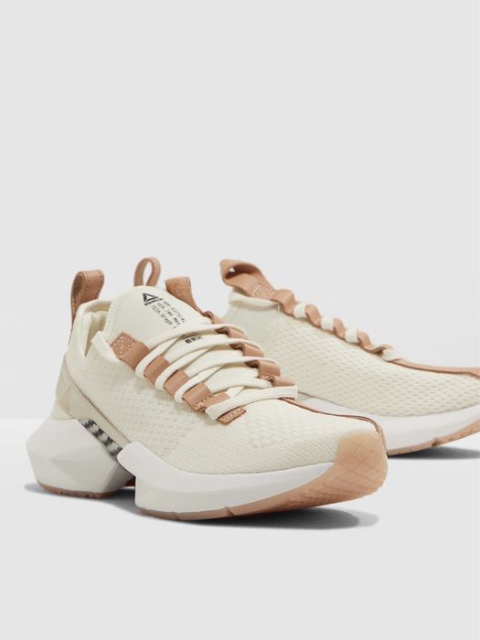 Reebok женские кроссовки