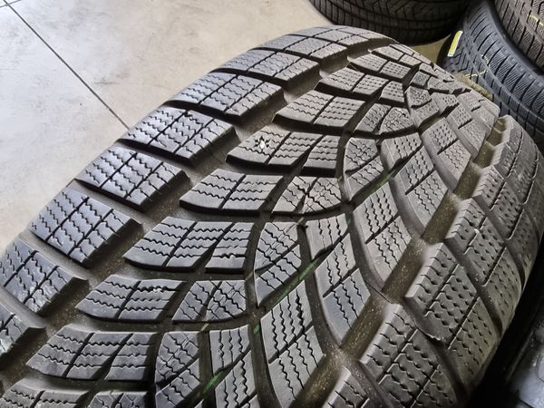255/55/19 Goodyear 2бр