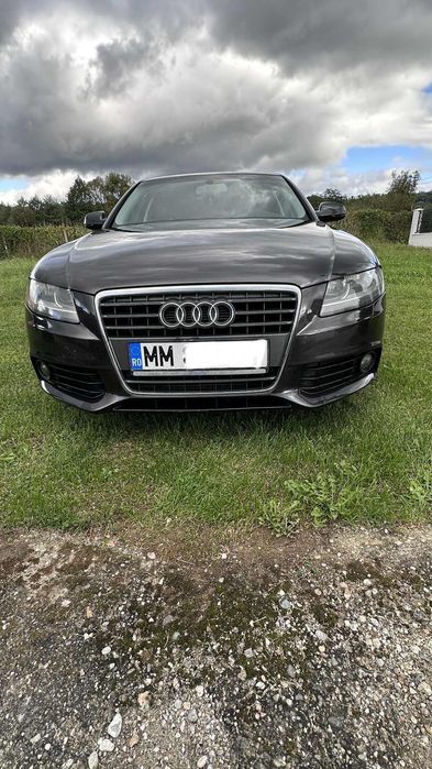 AUDI A4 B8 / 2010/11 / SLINE / Common Rail