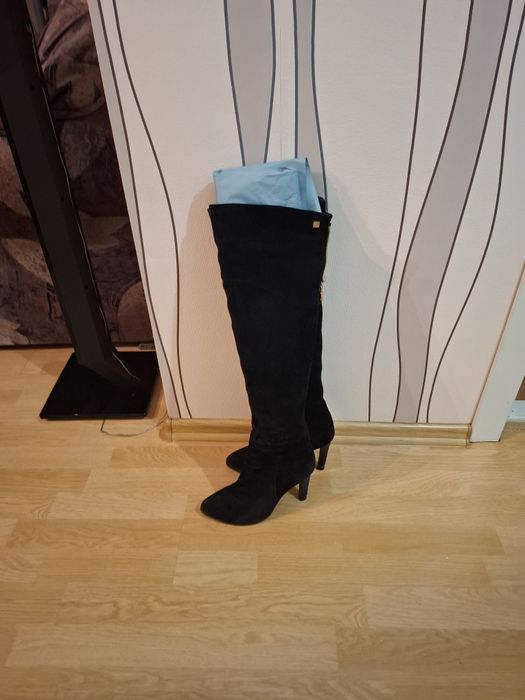 Зимние сапоги в отличном состоянии