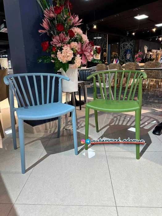 Кухонный влагостойкий стул Jardin  удобно и крепко. Доставка бесплатно