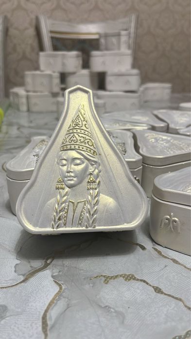 Бонбоньерка тойбастарлар