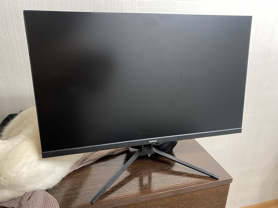 Продам монитор SANC M2442