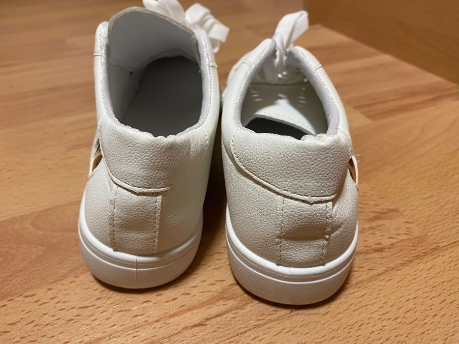 Vând încălțăminte damă