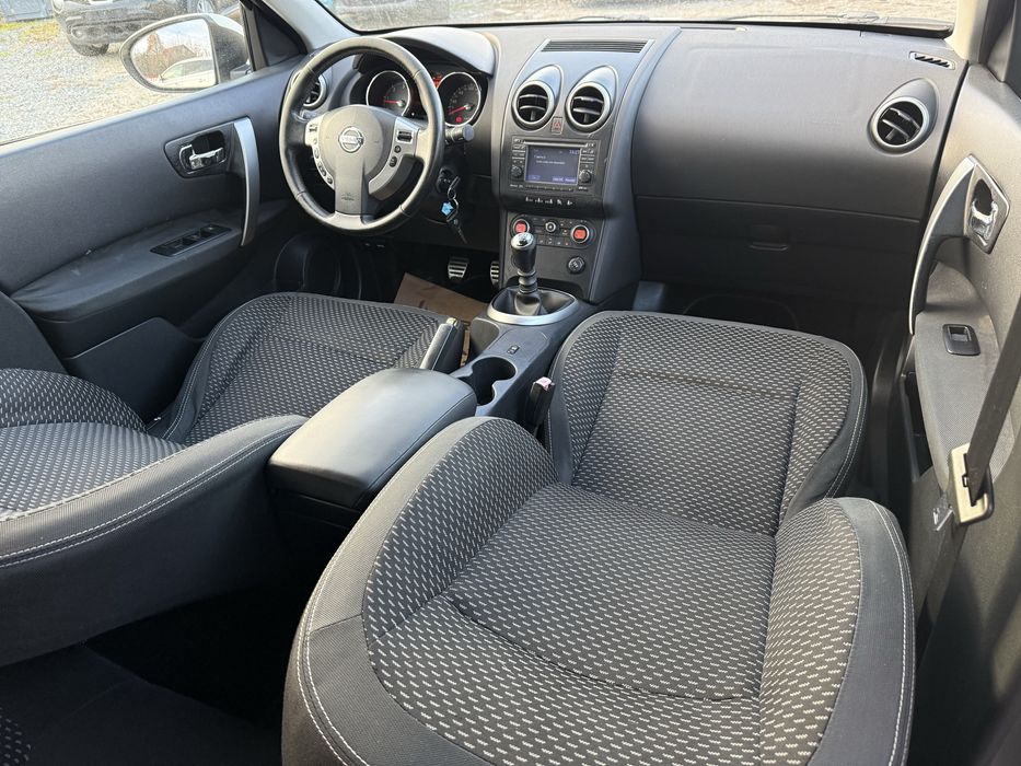 vand nissan qaschai 2009