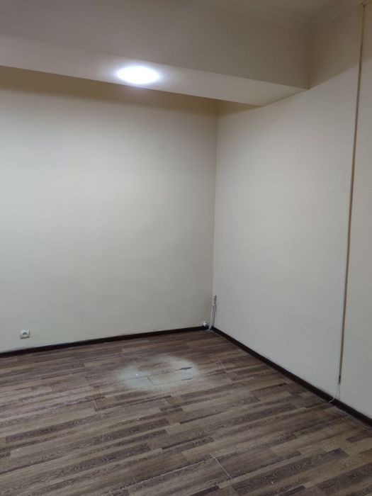 Arendaga Joy beriladi 76 m2