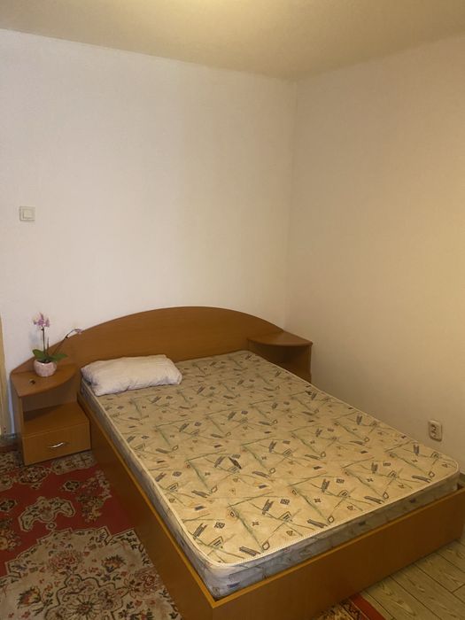 Garsoniera de vanzare  et 1