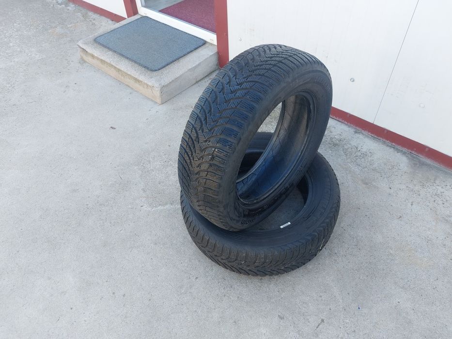 125 lei bucata! Doua anvelope M+S/IARNA 205 60 16 Michelin