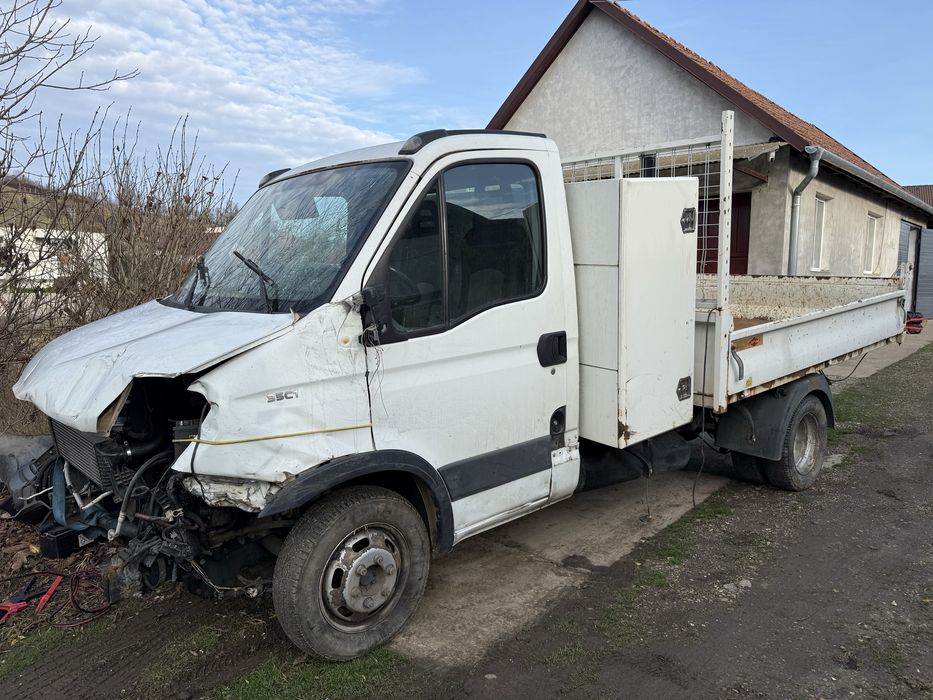 Dezmembrez iveco daily 2.3 euro 5 2014