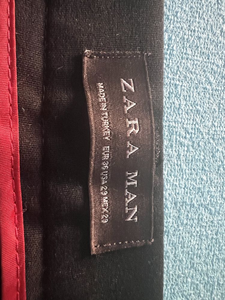 Pantaloni ZARA cu dungi de catifea %50 redus