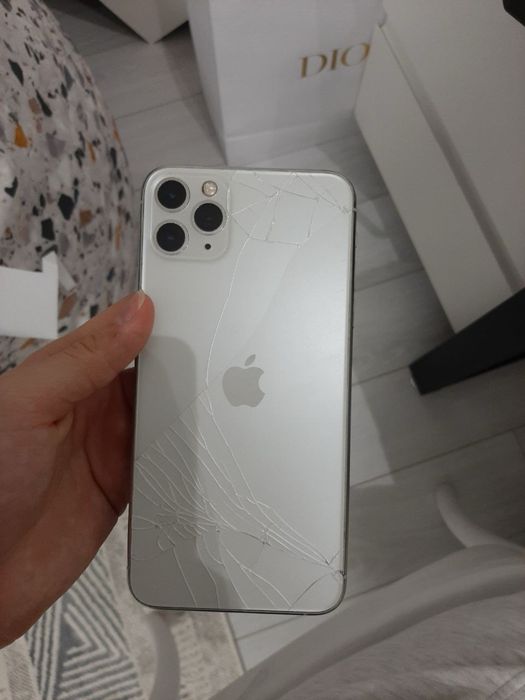 Apple Айфон 11 про макс 64гб
