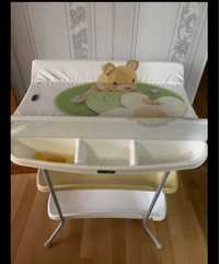 Детская ванночка с пеленальным столиком