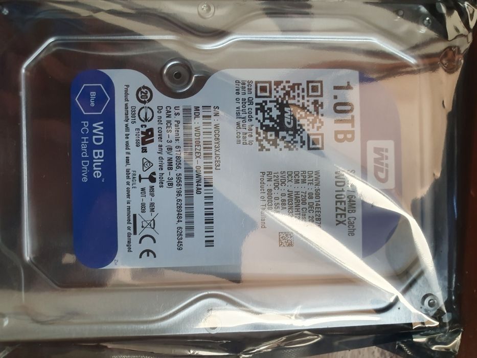 Жёсткий диск 4 тб ОЗУ ДДР 3  8Gb  ДДР 4 8 Gb