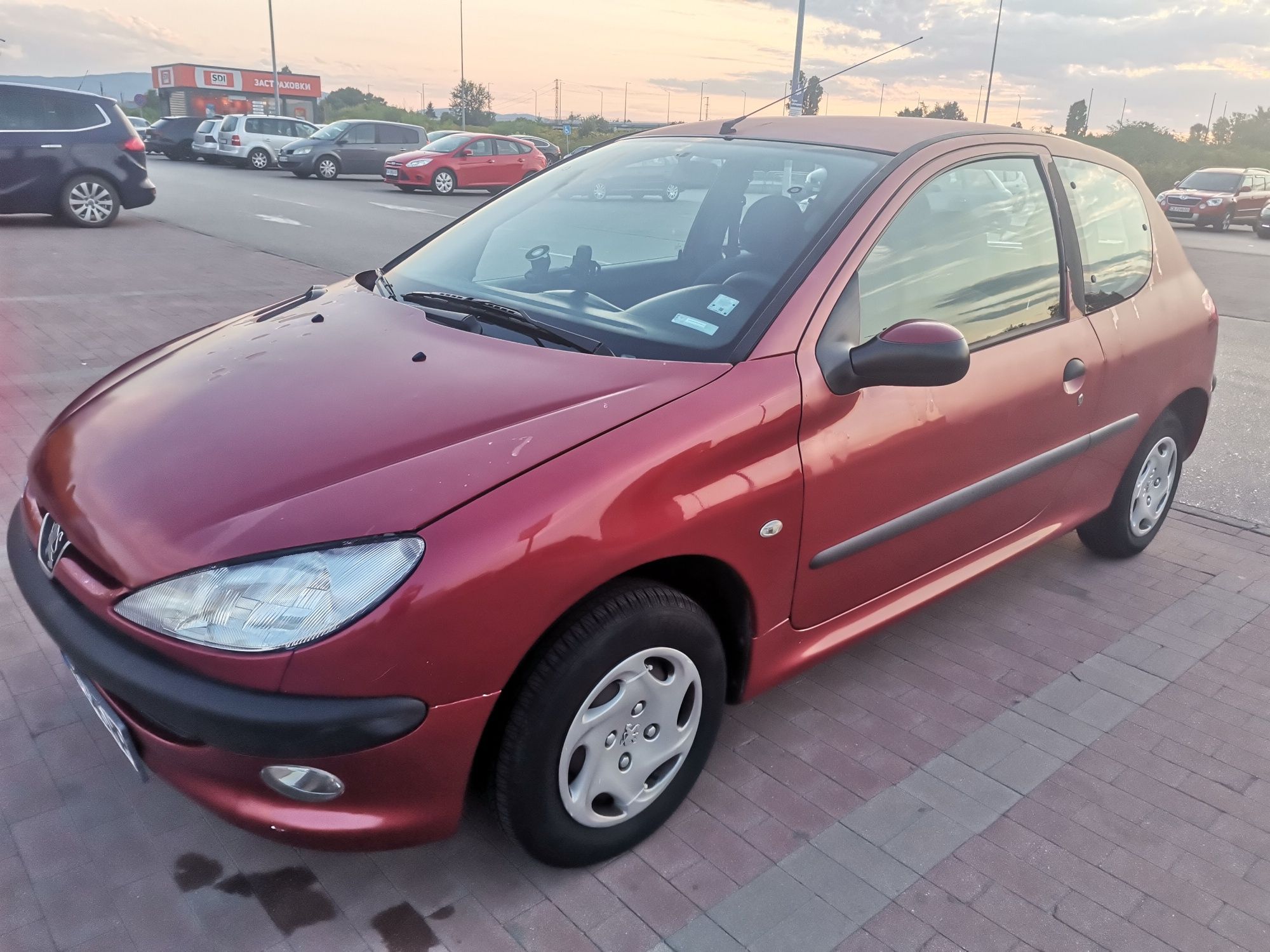 Peogeot 206, 2 врати