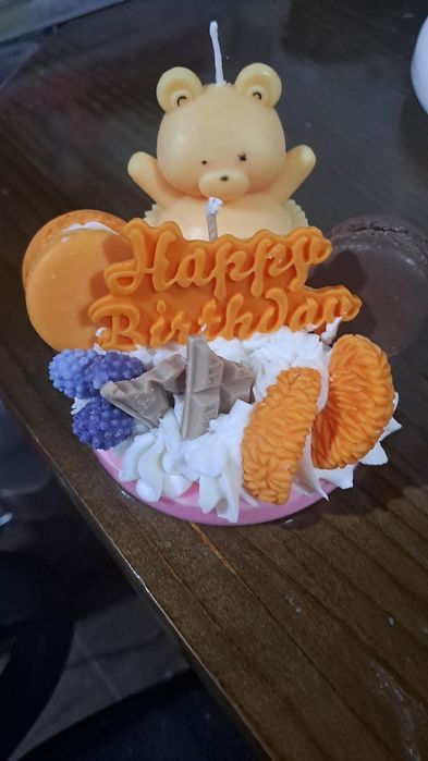 Ръчно изработени свещи от чист восък