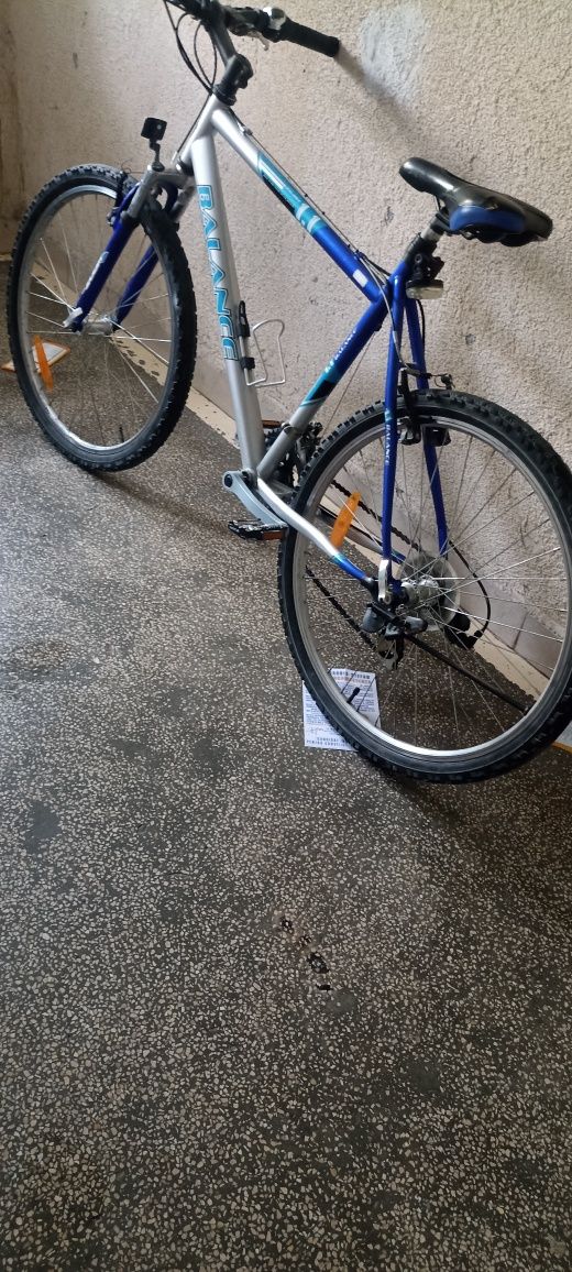 Vând bicicletă 26inci