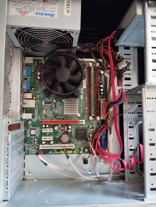 Продам компьютерный блок