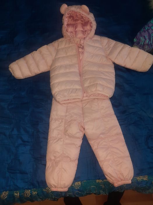 Продам костюм на девочку