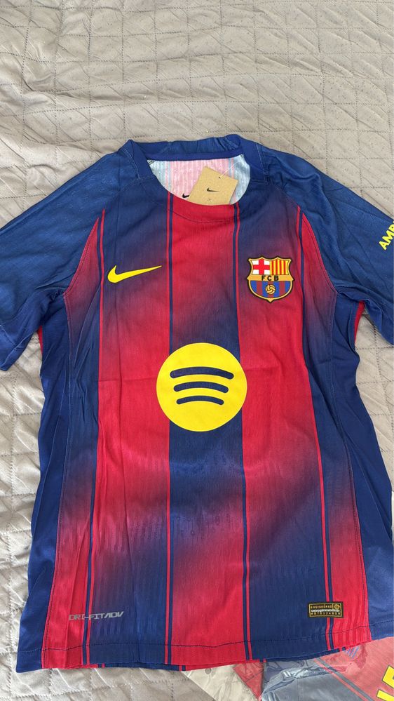 Barcelona home kit 25/26 Player Version  НАЛИЧЕН РАЗМЕР S