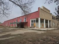 Хива туман Ал Хоразмий махалласида жойлашган Туйхона биноси сотилади 3