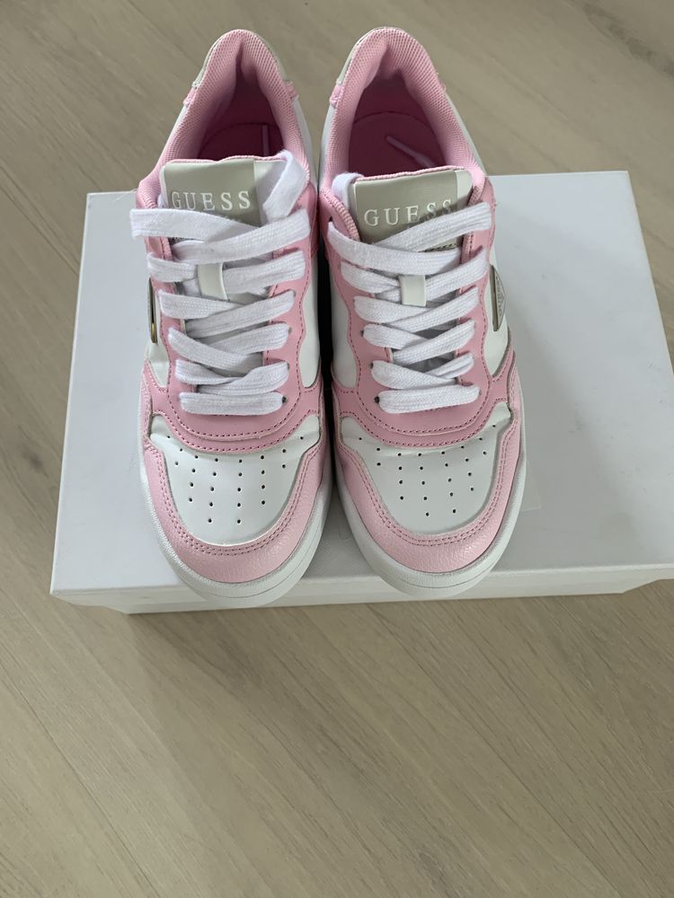 Sneakers guess дамски