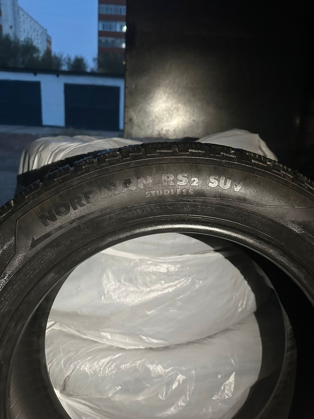 Зимние шины без шипов Nokian Nordman RS2 SUV 225/60/18 R104