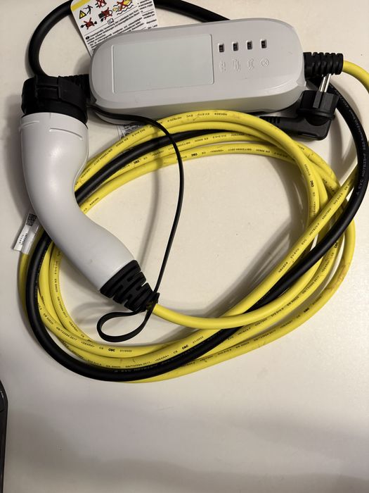 Cablu incarcator masina electrica sau hibrid