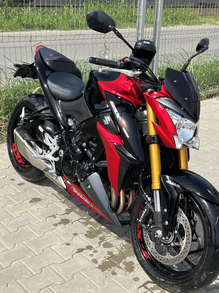 Suzuki GSX S 1000