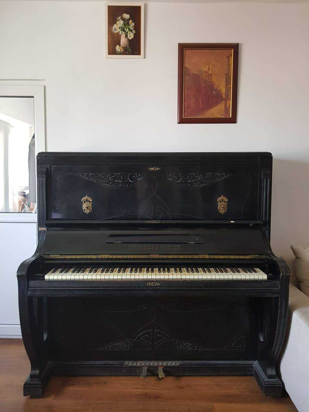 pianina - 500 euro