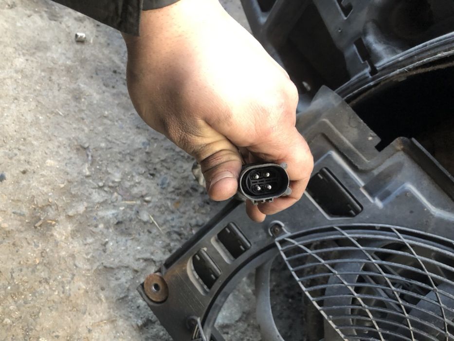 Бмв bmw e39 климатична перка 4 пина