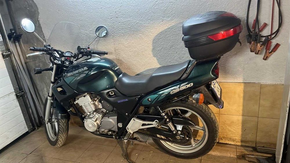 Honda CB 500 de 60 cp