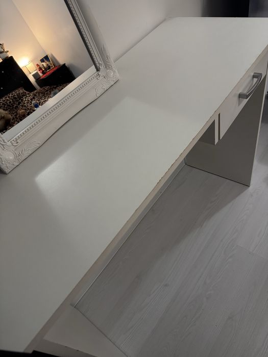 Masă machiaj /birou