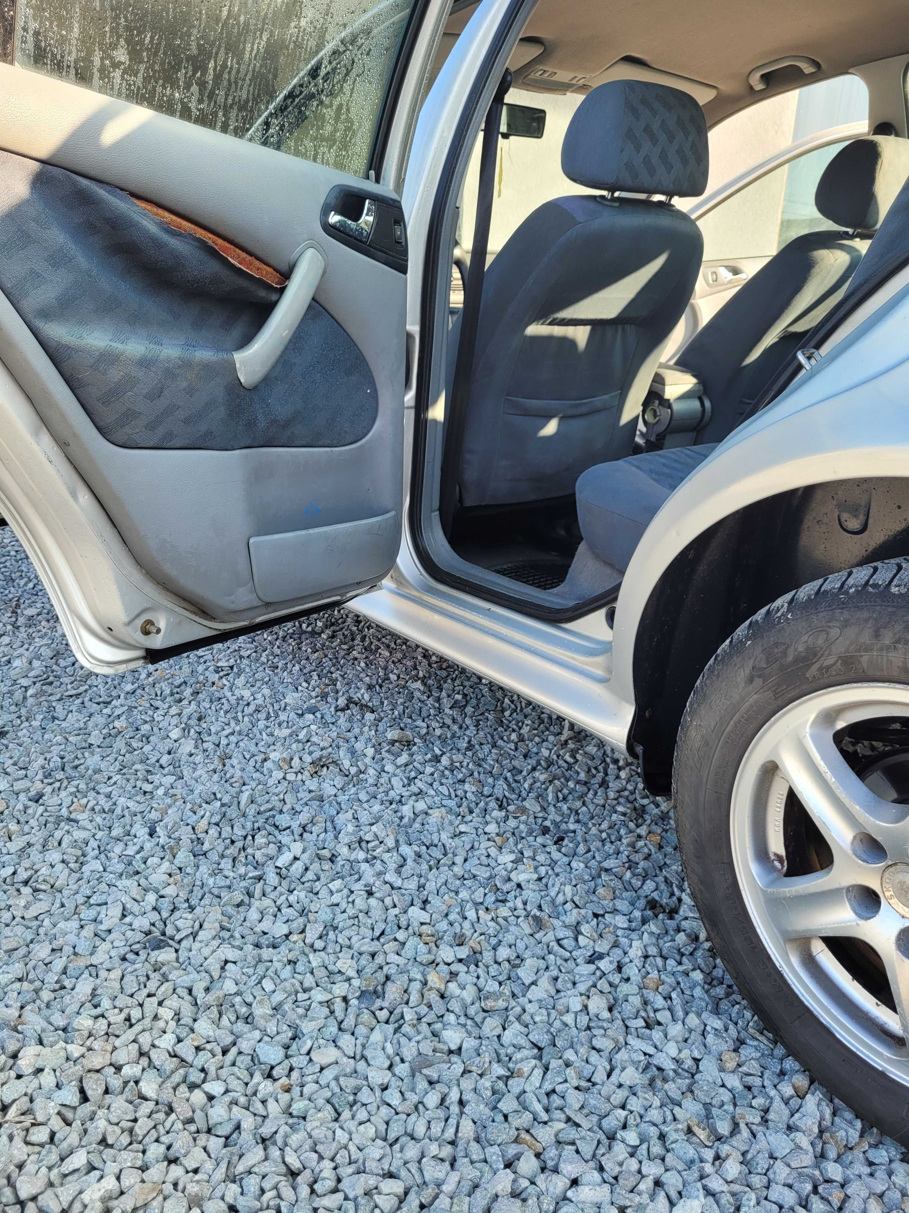 Vand Skoda Octavia 1. 4×4 .1,9ALH