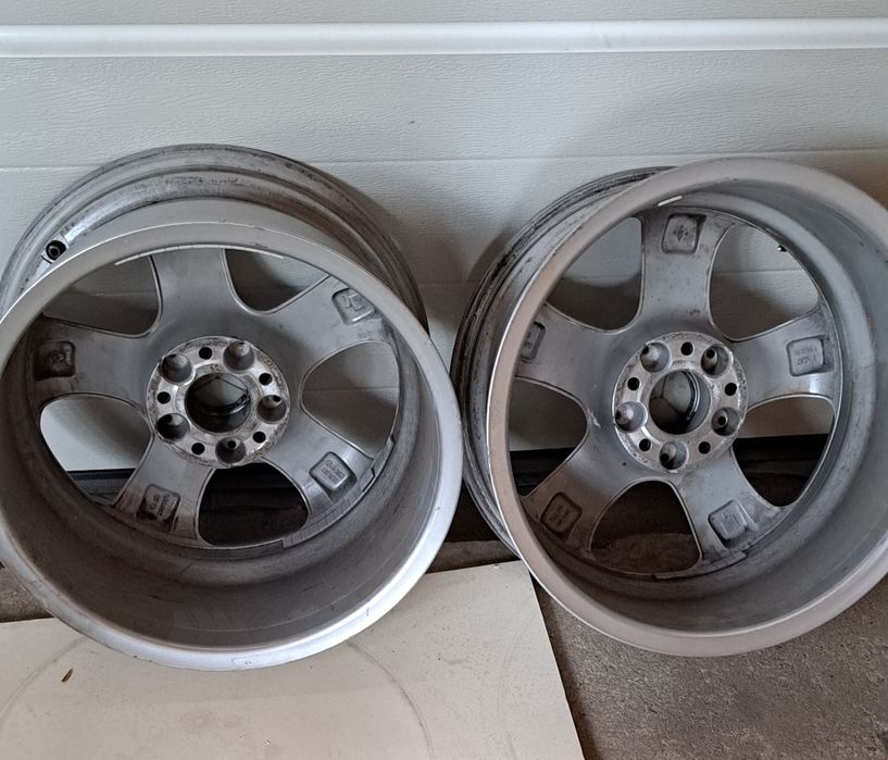 Vând jante Mercedes-Benz SH în stare foarte bună!