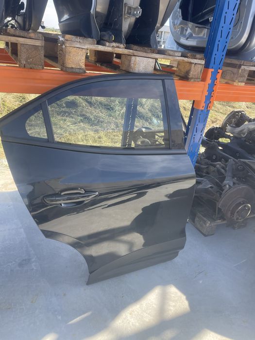 Usa / portiera Opel Mokka B stanga / dreapta / fata / spate / negru