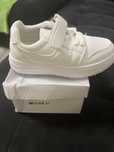 Adidasi albi noi unisex 27/28