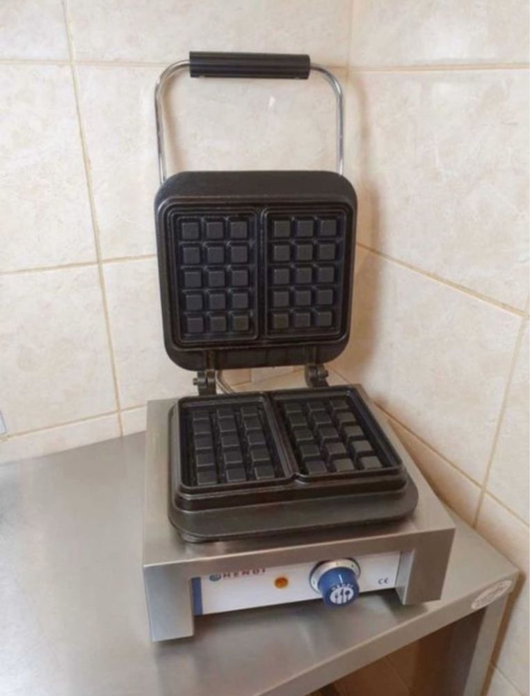 Aparat waffle / vafe marca Hendi, model Brussels, PROFI fonta si inox