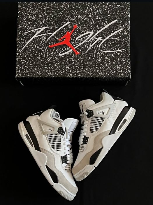 Jordan 4 military black
