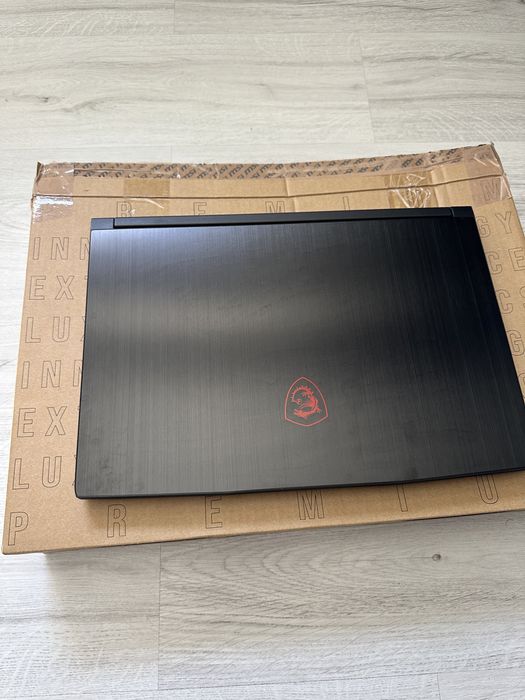 Laptop Gaming MSI bravo , RTX 4050 , Impecabil