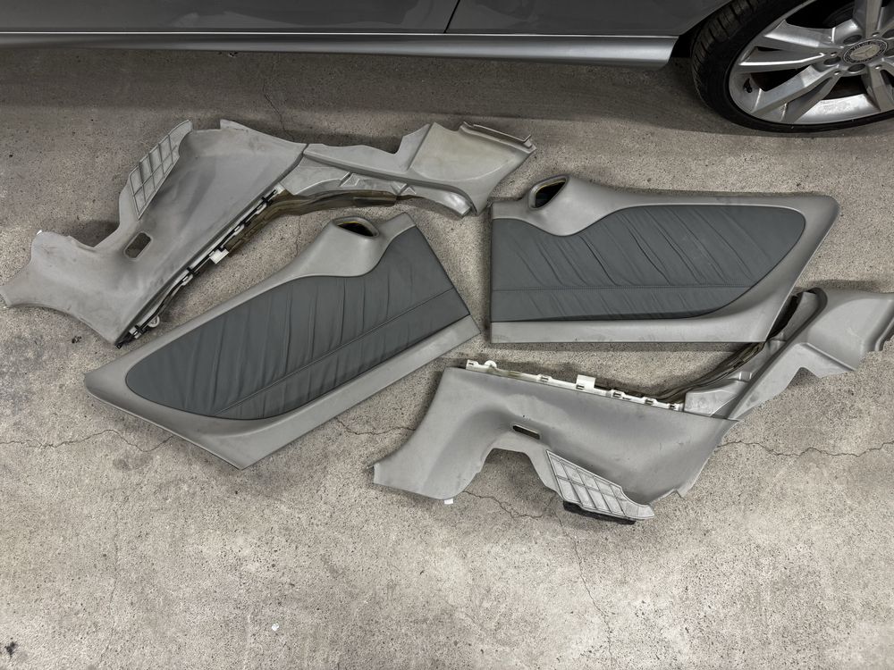 Светъл (Сив) салон от Mercedes CLK W209