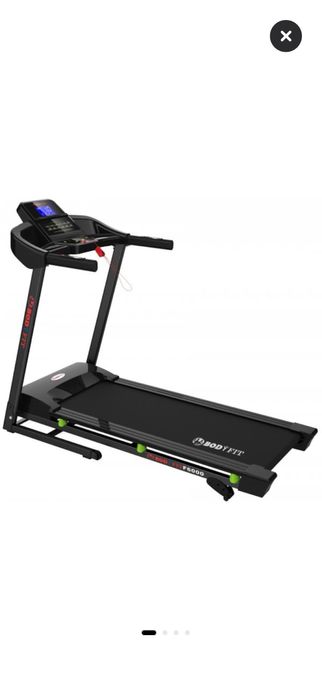 Banda de alergare compacta