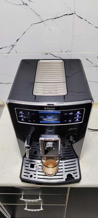 Espressor Automat Saeco Xelsis SUP 038 Aparat cu Cafea Boabe