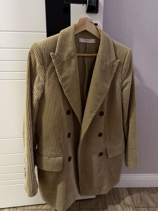 Пиджак вильветовый Mango