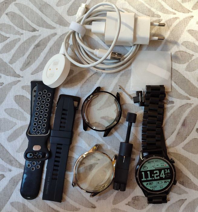 Часовник Huawei GT 2 PRO