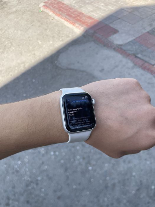 Iwatch SE 40 mm orginal arzon narhda